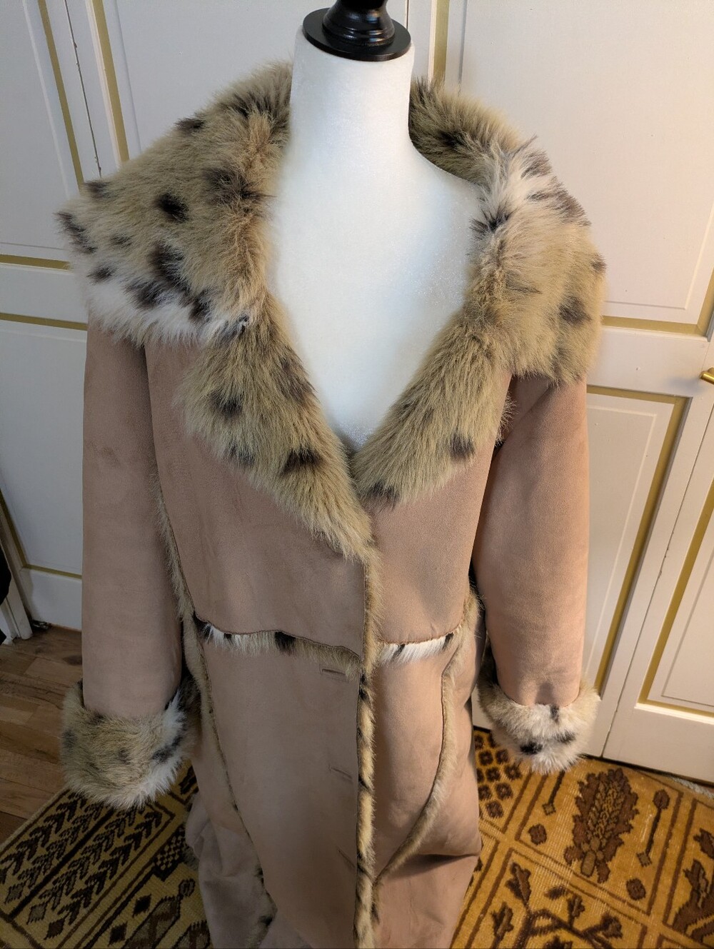 3X Womens Faux Shearling Coat with Fur Trim - Ankle Length - Picture 15 of 16